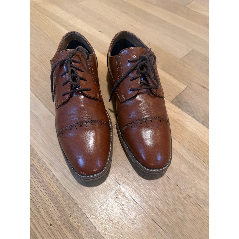 Ashford Hayes Boys Brown Cap Toe Oxford Dress Shoes Size 4 Lace Up Brogue